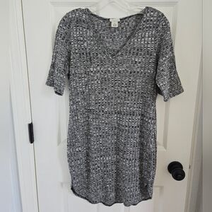 Y2K Wet Seal Black & White Heathered V-Neck Knit Mini Dress, Versatile, Stretchy